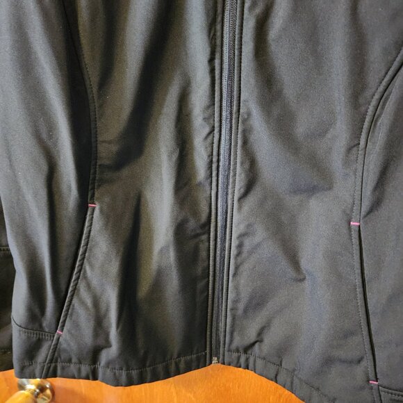 Women's Large FreeTech Black w/ Pink Accents Full Zip Hooded Jacket - Picture 5 of 10
